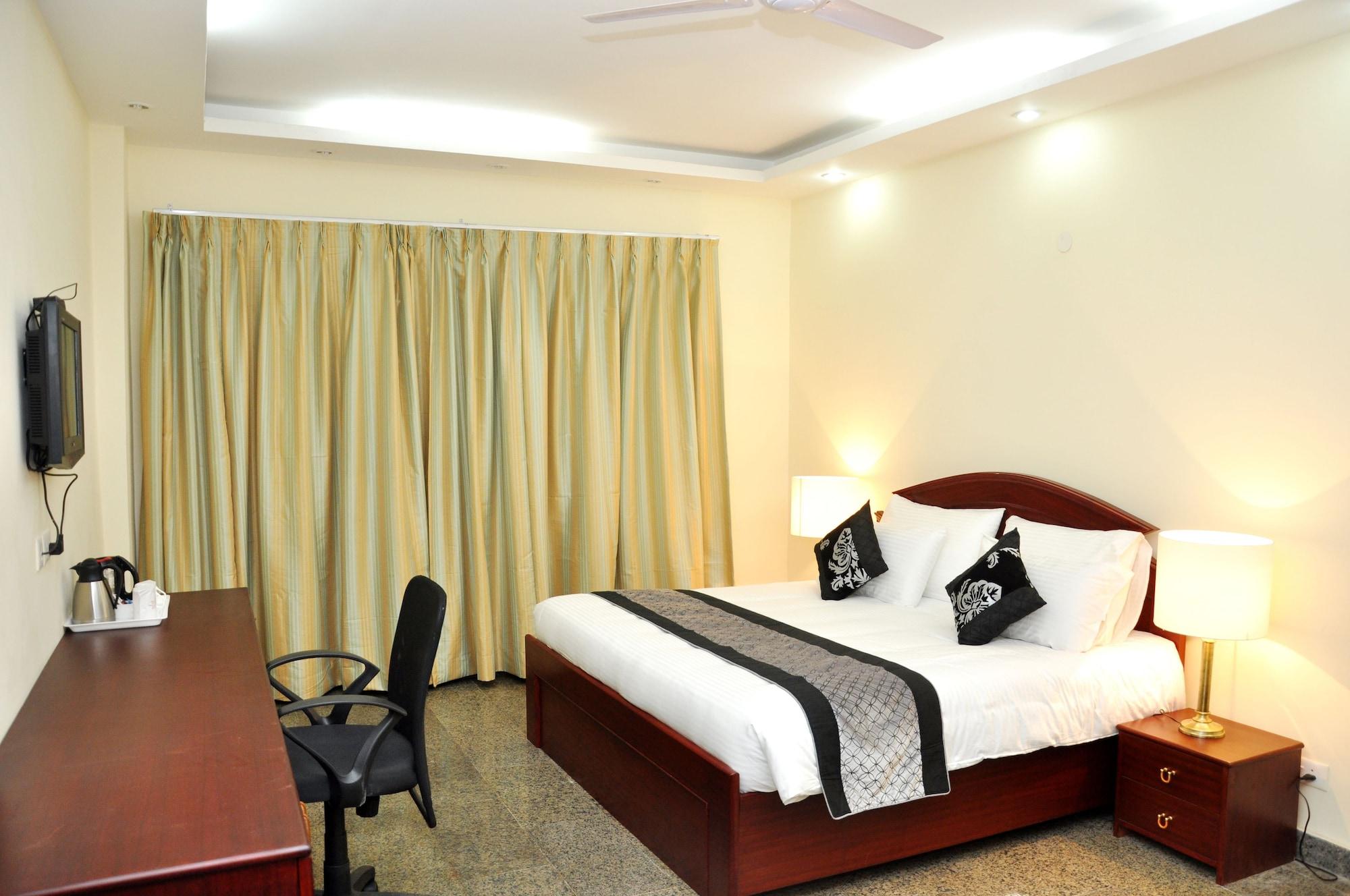 Oyo 367 Hotel Forest Green Neu-Delhi Exterior foto