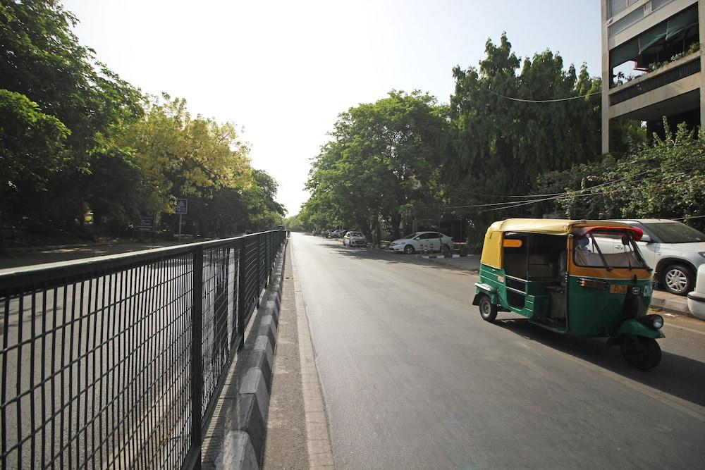 Oyo 367 Hotel Forest Green Neu-Delhi Exterior foto